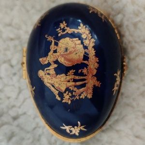 COPY - Limoges France Egg